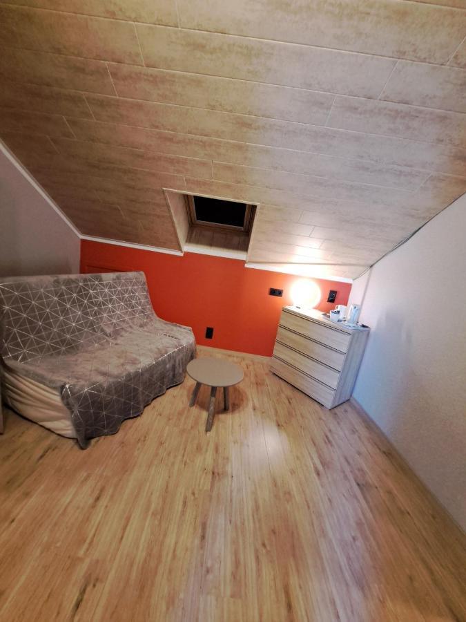 Chanteloup, Maison D'Hotes - Halleux Halleux  Екстериор снимка