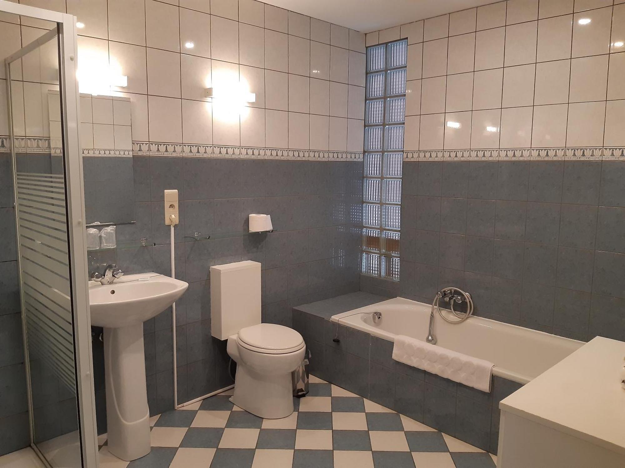 Chanteloup, Maison D'Hotes - Halleux Halleux  Стая снимка